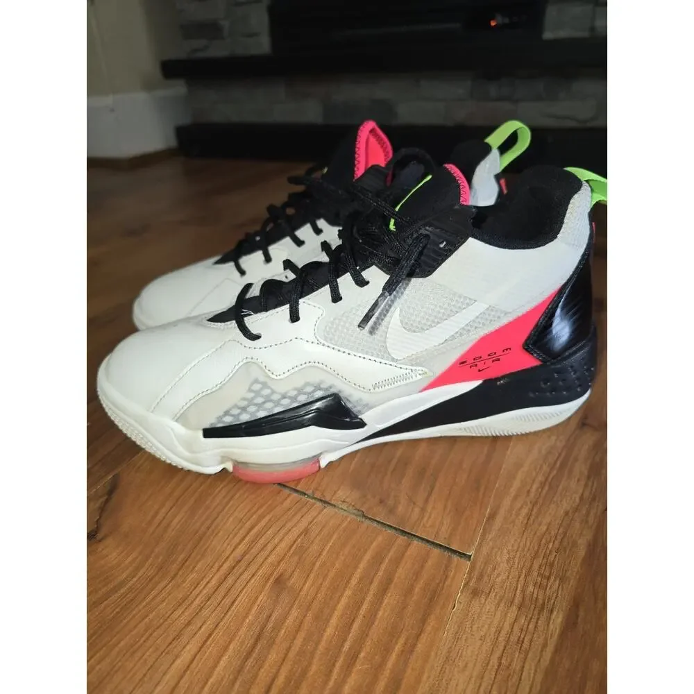Size 9 - Air Jordan Zoom '92 Sail